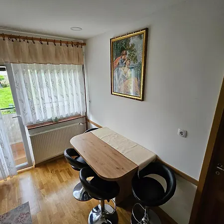 Apartma Cipresa Rogatec