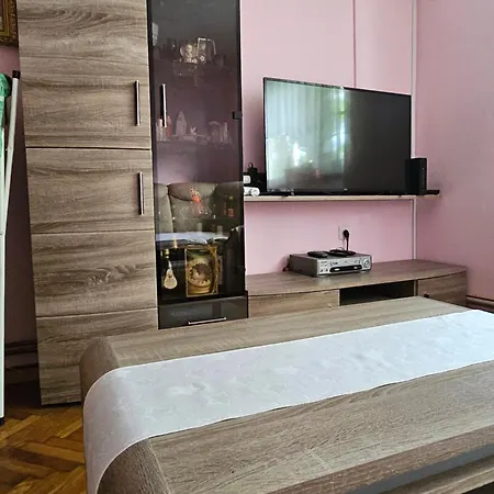 شقة Apartma Cipresa *