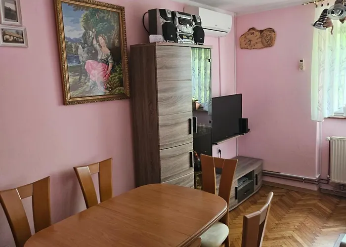 شقة Apartma Cipresa Rogatec